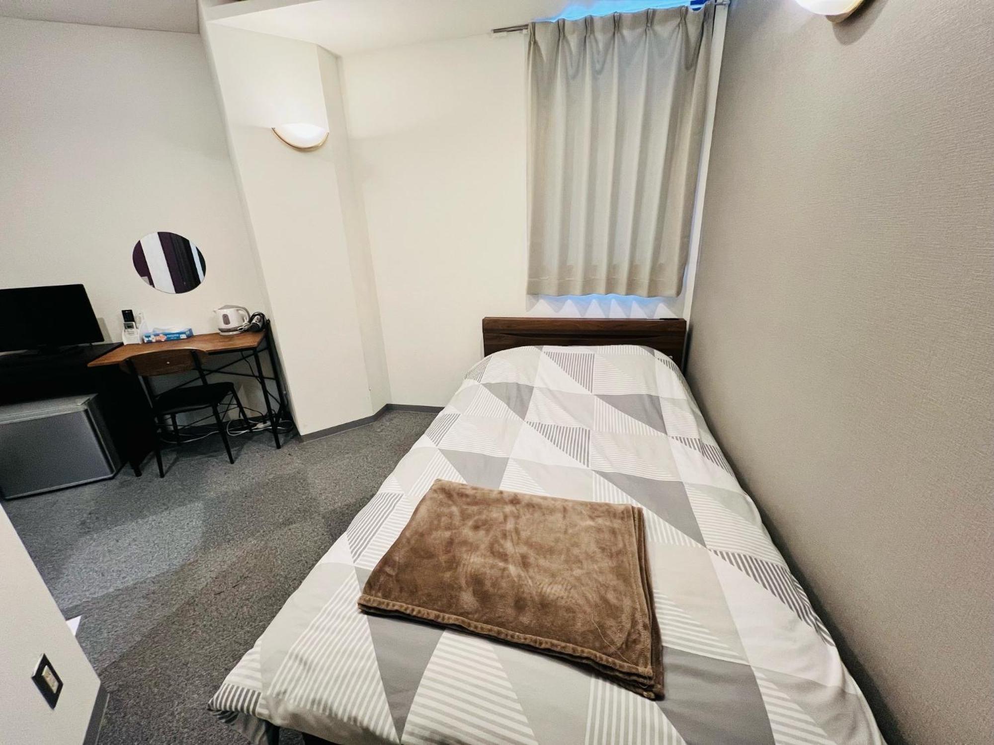 Hotel Leola - Vacation Stay 25772V Ōsaka Extérieur photo